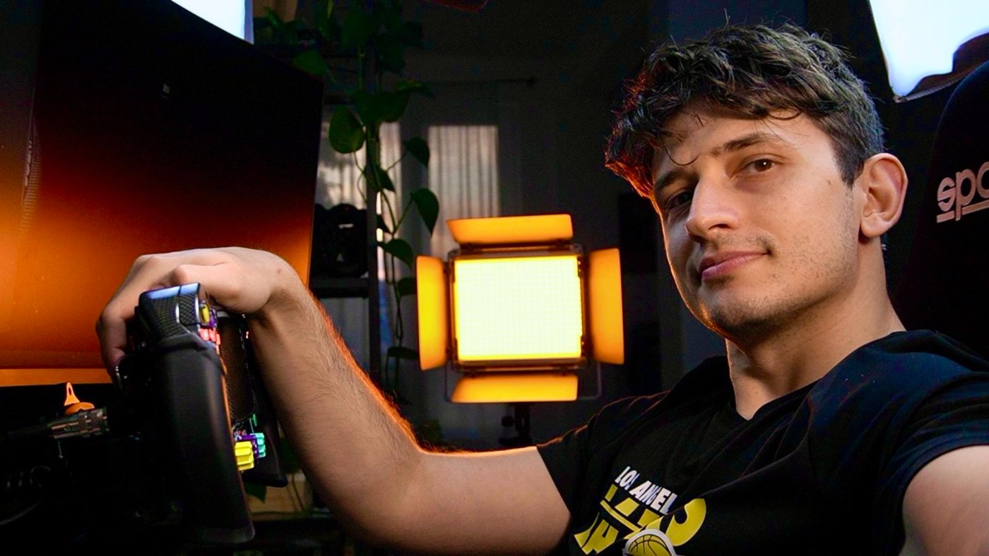 Marian Barbieru at his sim rig
