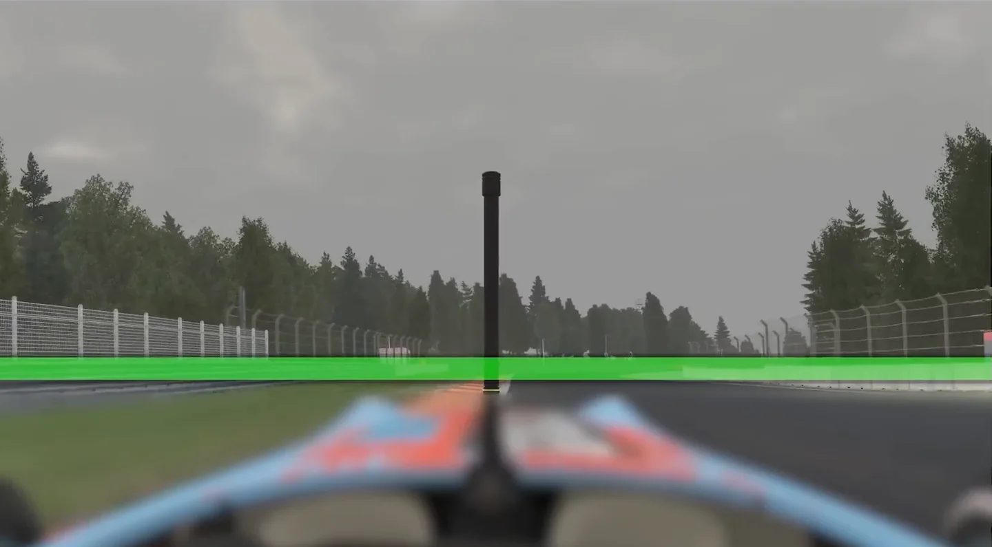 Formula car cockpit view on a straight with a bright green horizon line overlaid, the reference drivers watch to get faster at sim racing.
